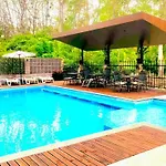 Park And Pool Apostolovi Несебър