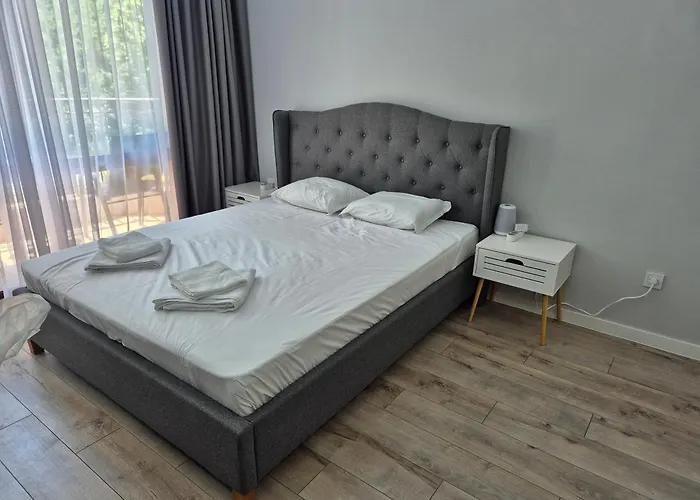 アパート Park And Pool Apostolovi *