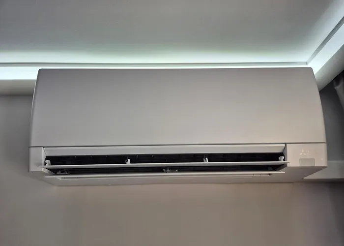 Park And Pool Apostolovi * ネセバル