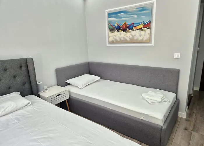 アパート Park And Pool Apostolovi ネセバル